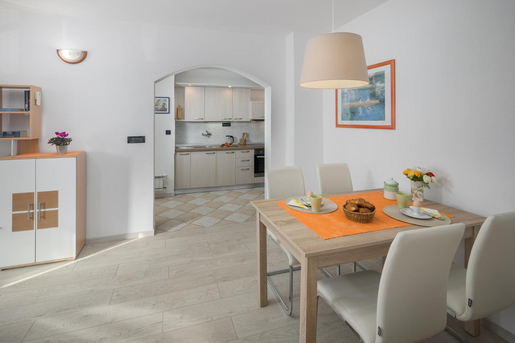 Villa Tina Poreč Buitenkant foto