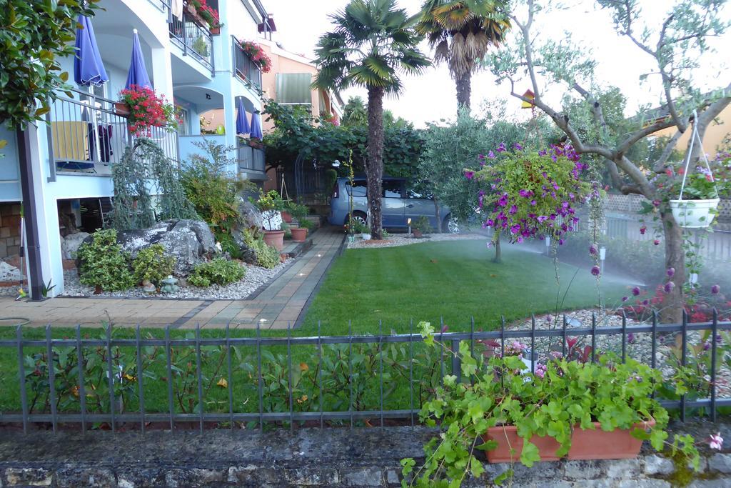 Villa Tina Poreč Buitenkant foto